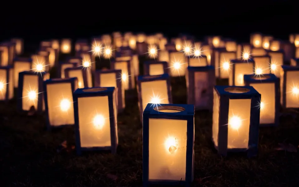 lights1088141.jpg